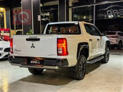 میتسوبیشی L200